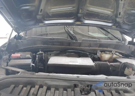 2021 Chevrolet Silverado 1500 2Wd Short Bed Custom z USA, uszkodzony, nr VIN 3GCPWBEH2MG171700